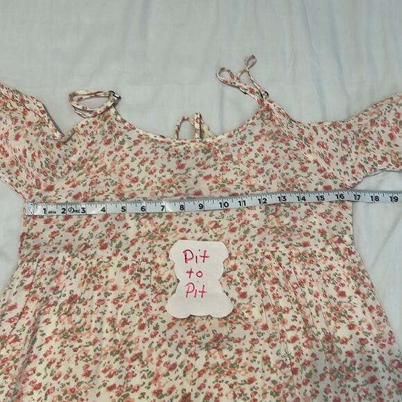 Rewind szS cold shoulder eyelet bodice ruffled short sleeves and hem lined EUC - Picture 11 of 13